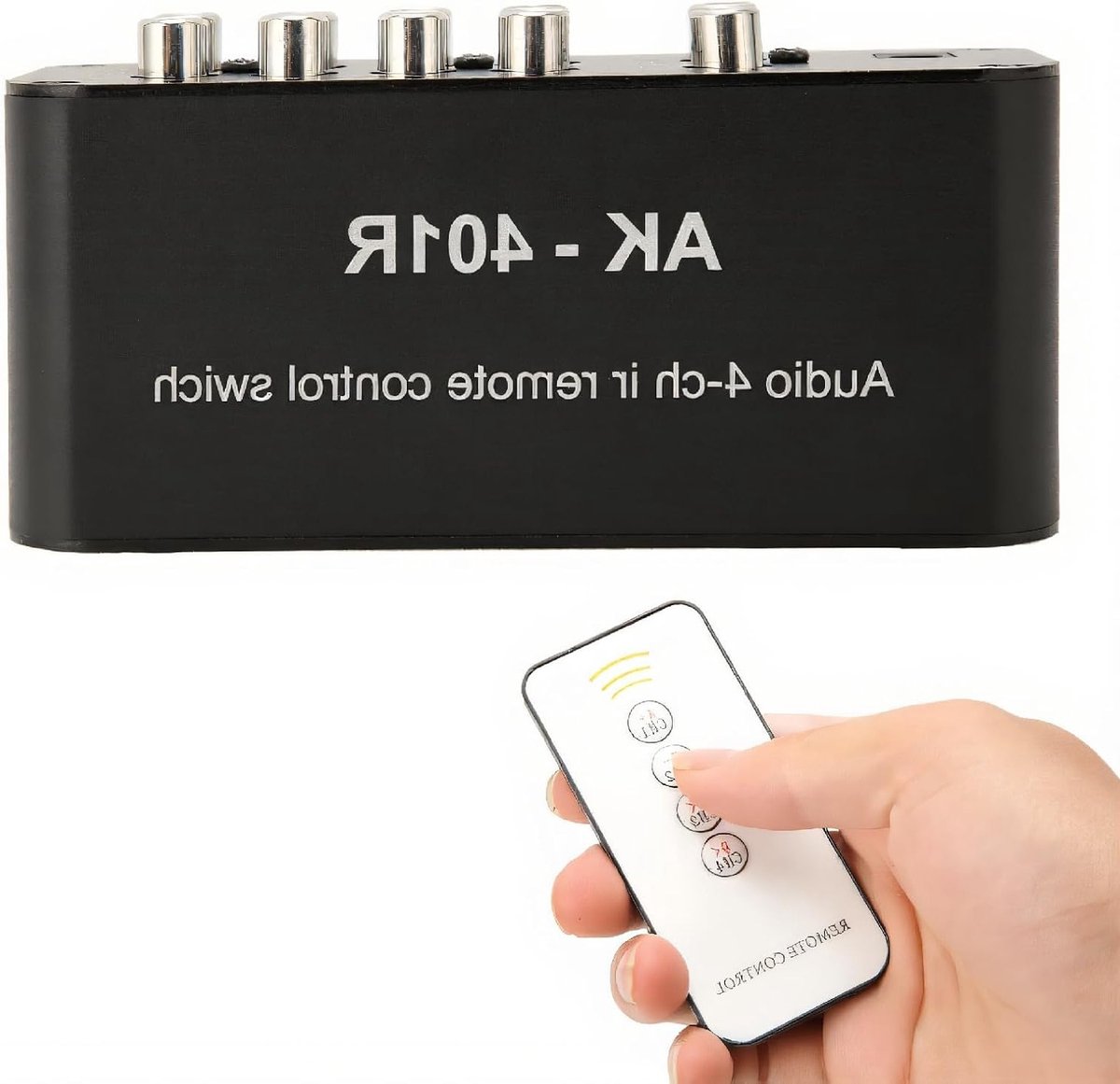 4-Weg AV Switch voor Composite Video en Stereo Audio met IR Afstandsbediening voor Gemakkelijke Selectie