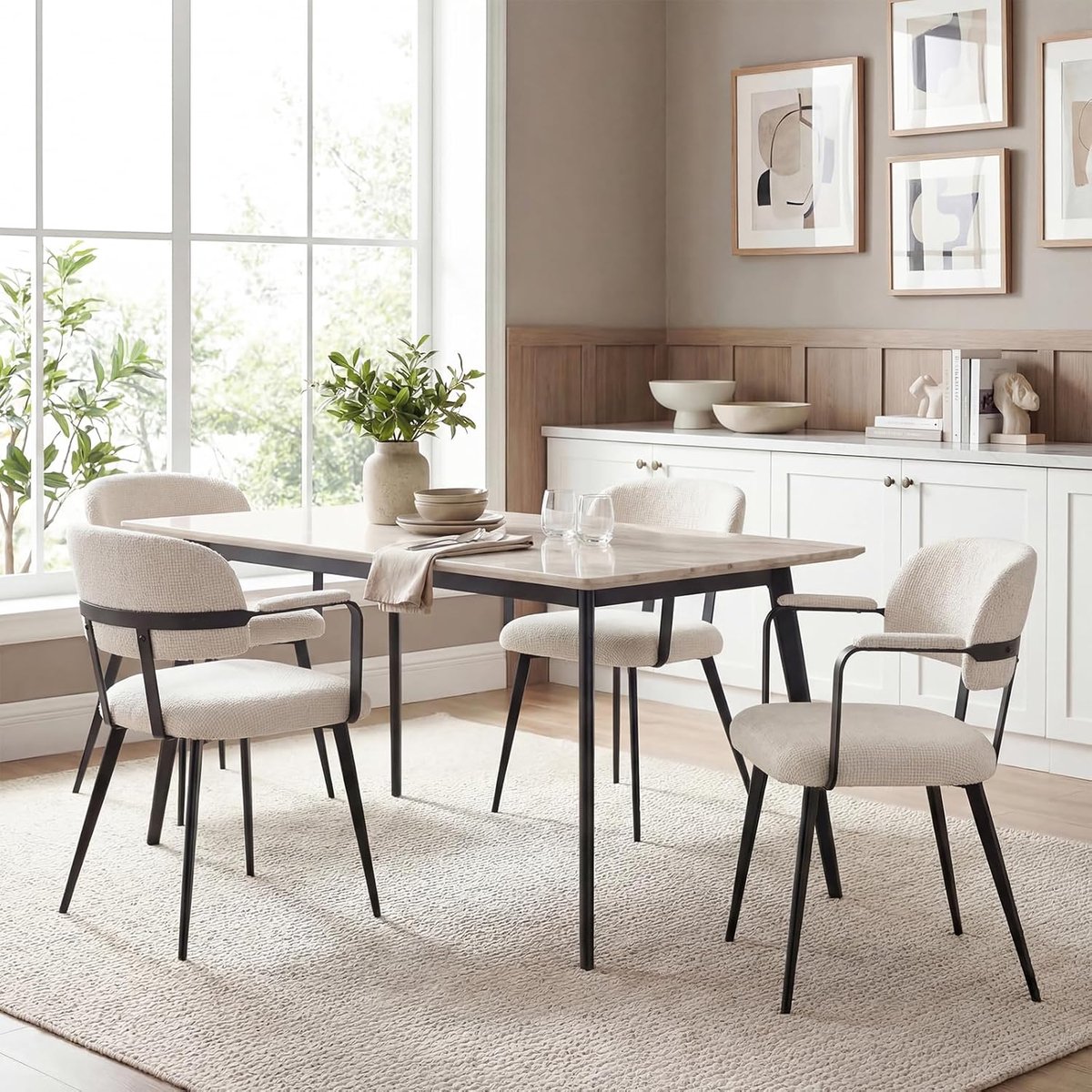 Veloura Chenille Luxe Eetkamerstoelen met Armleuningen Beige Set van 2 – Comfortabele Design Keukenstoelen met Metalen Poten 47x44x77 cm