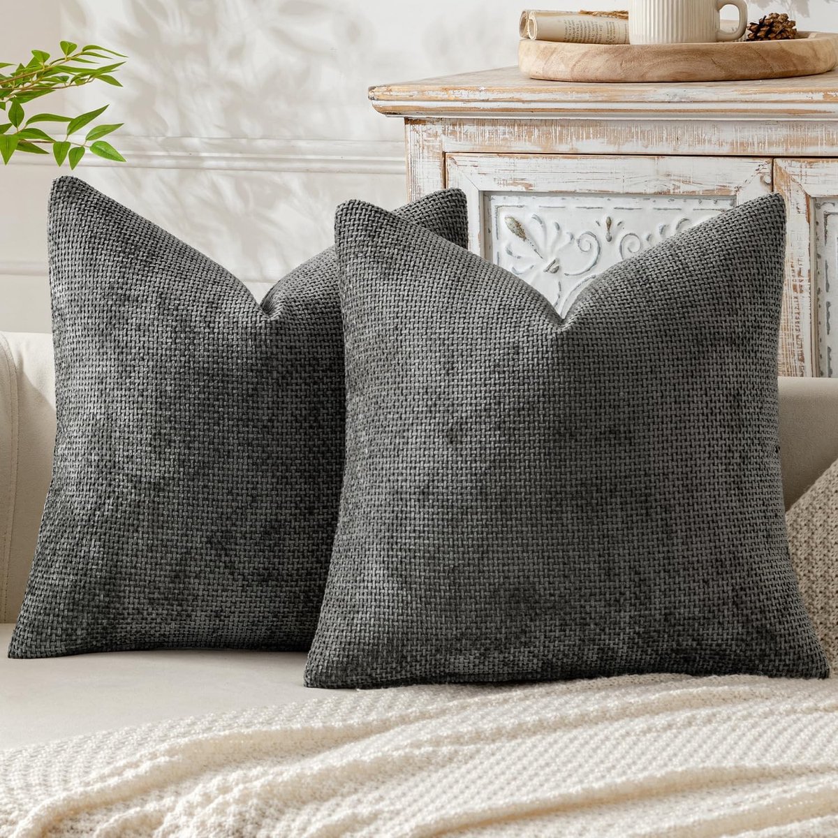 Dailygoods - Dailygoody - Kussenslopen - Decoratief - Grijs - Chenille - Sierkussen voor bank - 45 x 45 cm - Set van 2