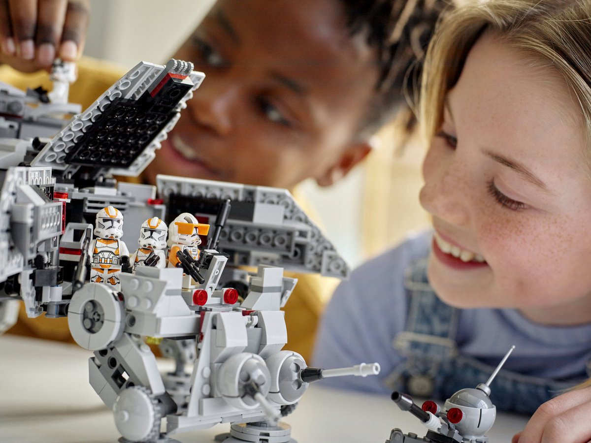 LEGO Star Wars AT-TE Walker Verstelbaar Model met Clone Troopers en Droid Figuren - 75337 — afbeelding 25
