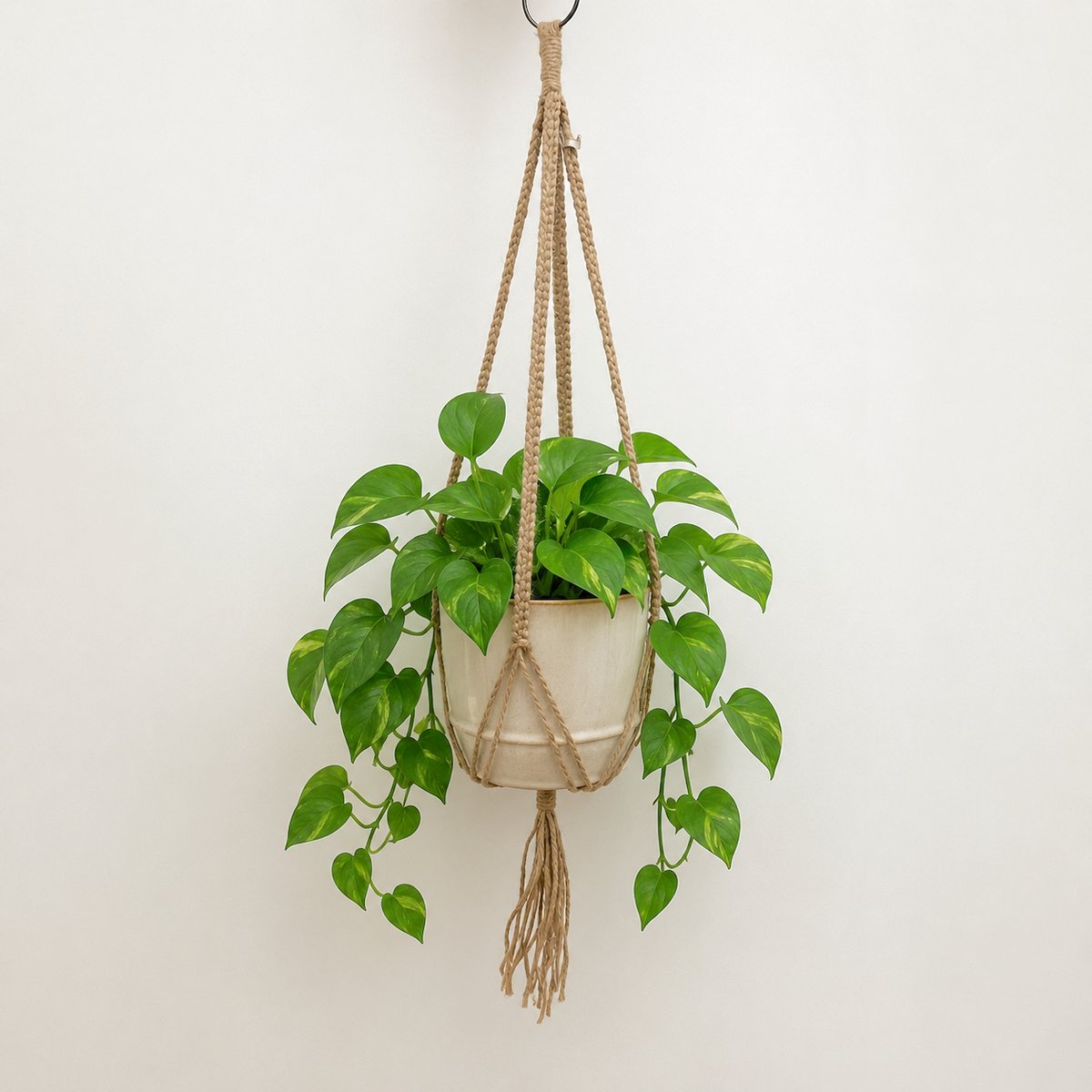 Luna-Leena duurzame plantenhanger macramé in jute met zilverdraad ( zonder mandje - alleen plantenhanger) - L65cm - handmade in Nepal - decoratie - ibiza style - boho - plant hanger - cadeau - moederdag