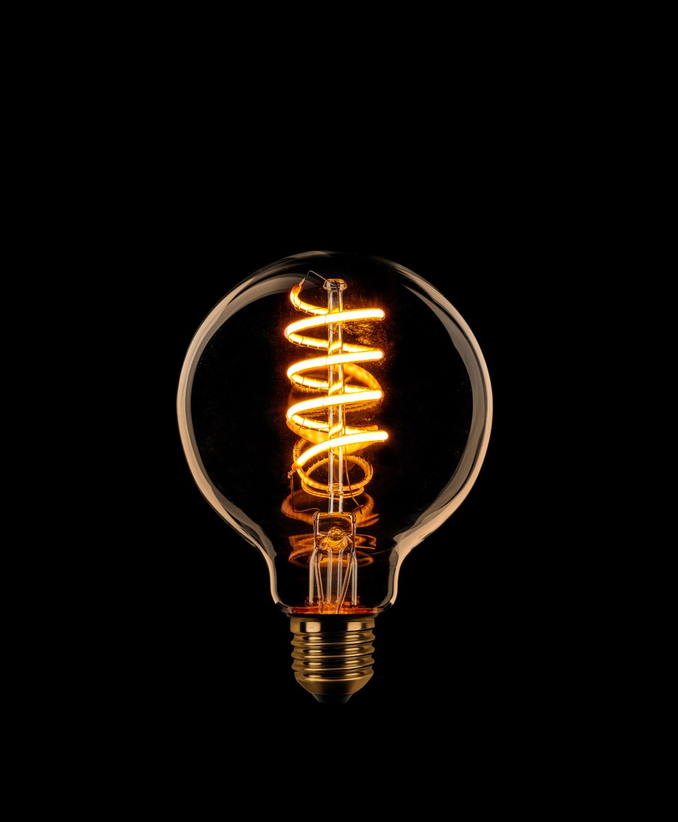ETH Globe 80mm Filament spiraal LED 4w E27 240v 2200k dimbaar Goud