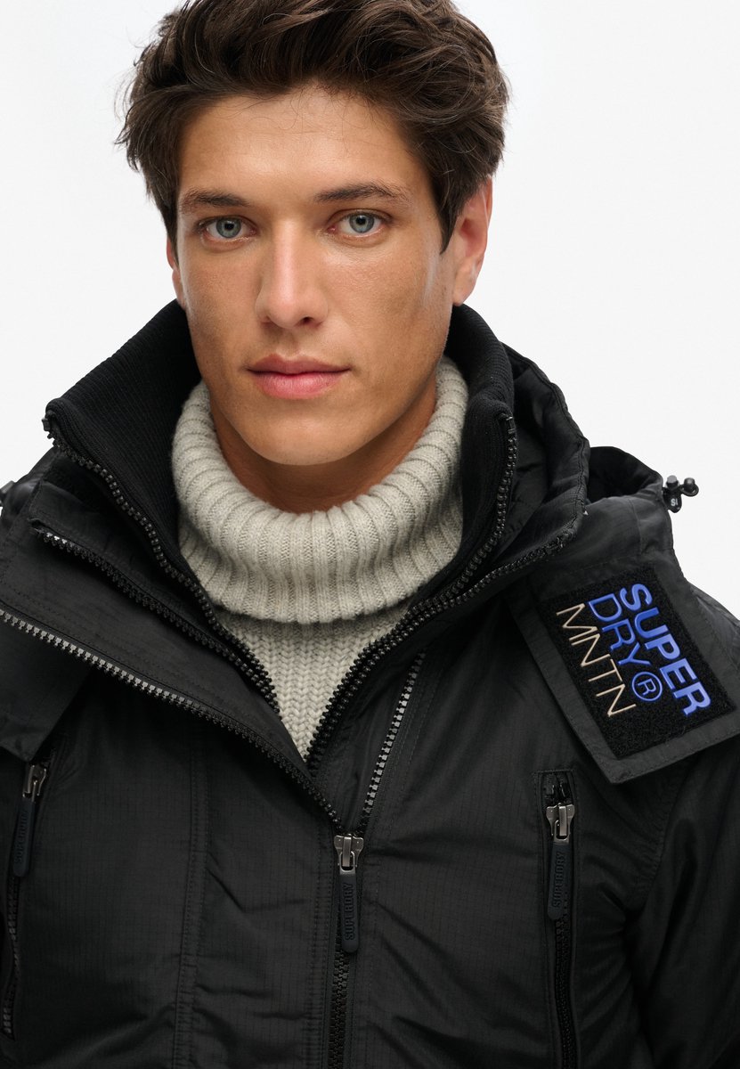 Superdry Mountain SD Windbreaker jas met capuchon Heren Zwart