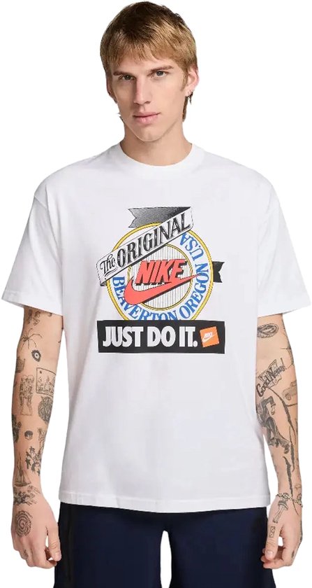 nike sportswear t shirt mens