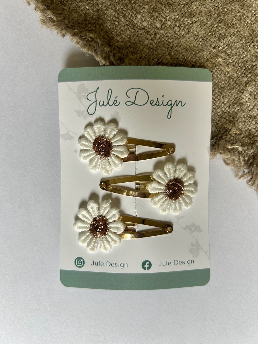 Julé Design haarspeldjes Nina bloem wit / brons