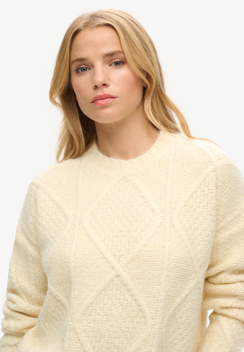 Superdry Grofgebreide kabeltrui Dames Sweaters Wit