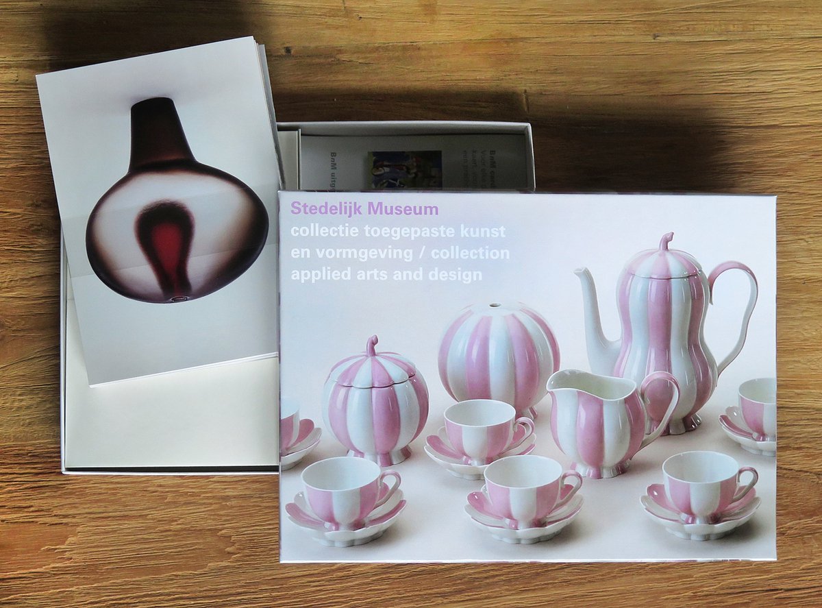 Stedelijk Museum Amsterdam Cardbox