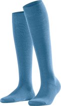 FALKE SoftMerino Dames Kniekous 47438 - Blauw 6845 dusty blue Dames - 37-38