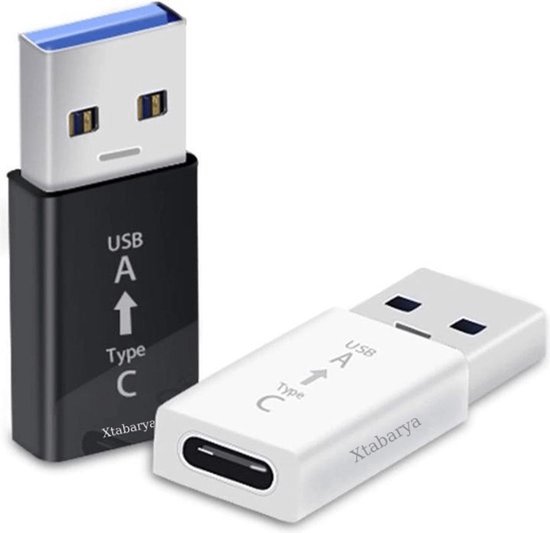 Zwarte en witte USB-A naar USB-C adapters, met tekst 'USB A naar Type C'.