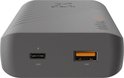 Grijze powerbank met USB-C en USB-A poorten, met gegroefd patroon.