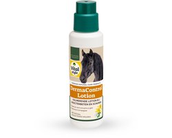 VITALstyle Dermacontrol Lotion - Paarden Supplement - Verzacht De Gevoelige Huid Bij Ruwe Plekken Door Schuren - Met o.a. Emu- & Sint Janskruid Olie - 300 ml