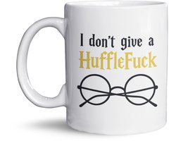 NietMokken.nl - Harry Potter Mok – I Don't Give a HuffleFuck – Grappige mok in Harry Potter stijl – Cadeau voor fans met humor – 325ml keramiek – Aan beide zijden bedrukt – Vaatwasser- en magnetronbestendig