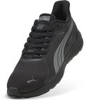 Zwarte Puma sneaker met grijze "formstrip", driekwart voorkant aanzicht