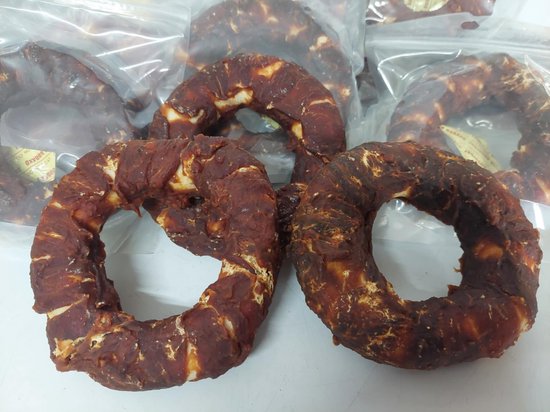 10x DierOKÉ - XXL kauwdonut met eend - hondensnack - kauwring met duck - graanvrij - glutenvrij - per stuk verpakt - natuurlijke hondensnacks