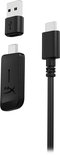 Zwarte USB-C dongle met HyperX logo en een USB-A naar USB-C kabel.