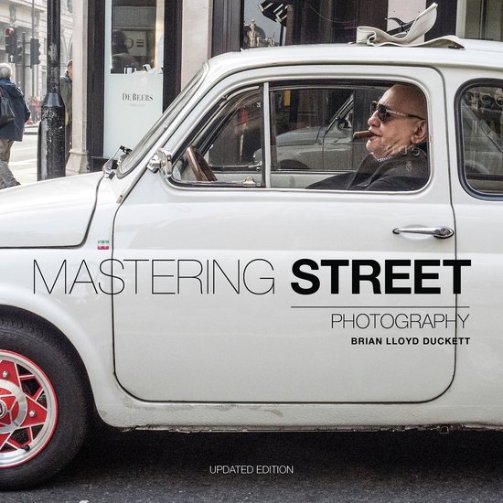 Mastering- Mastering Street Photography - cover