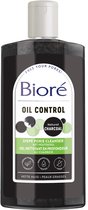 Biore cleanser met houtskool - 200 ml