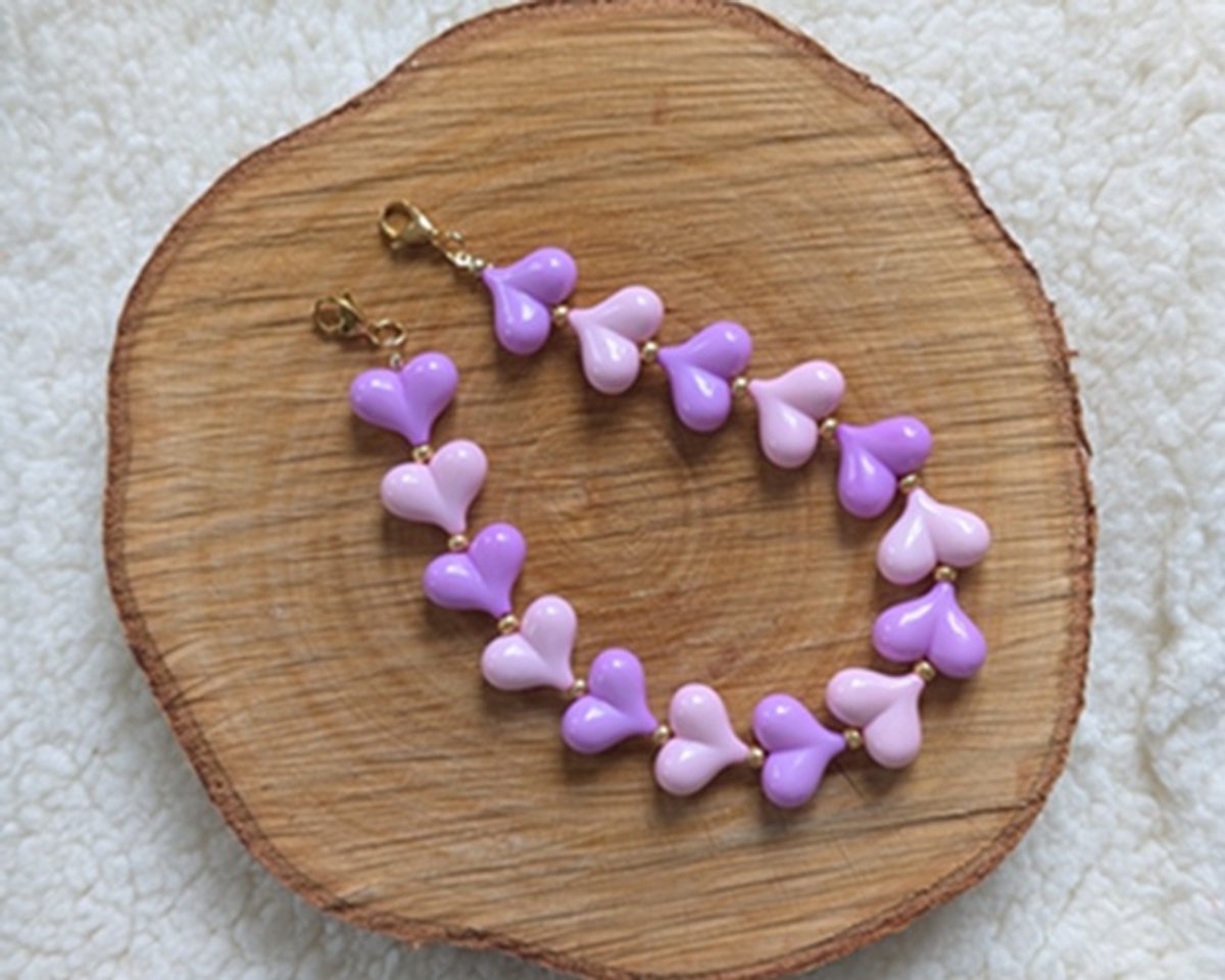 SWAN - sleutelhanger - tassenhanger - telefoonkoord - hartjes - acryl - lila - lichtroze - roze - goud