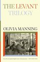 Boekomslag van "The Levant Trilogy" door Olivia Manning. Een zwart-witfoto van mensen die op een terras zitten onder een luifel.