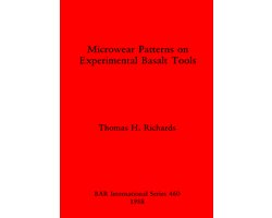 Microwear Patterns on Experimental Basalt Tools