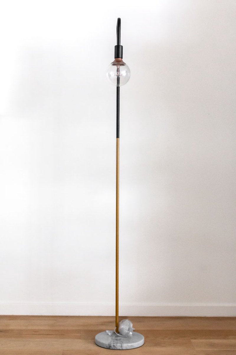 Staan lamp luxe verticale stijl Japanse vloerlamp.