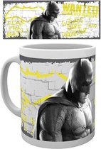 Merchandising BATMAN VS SUPERMAN - Mug - 300 ml - Wanted