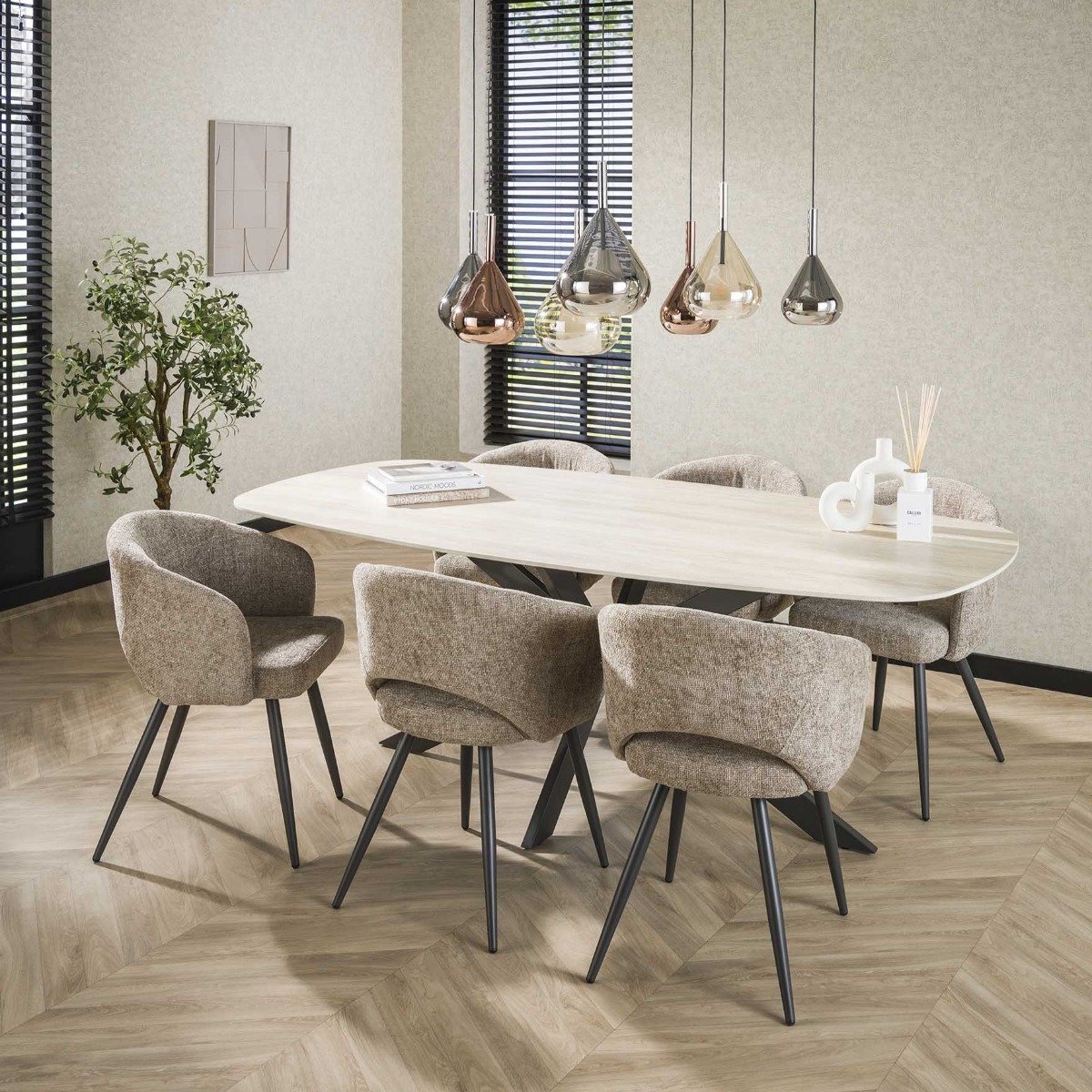 AnLi Style Eetkamertafel 215 deens ovaal Romano