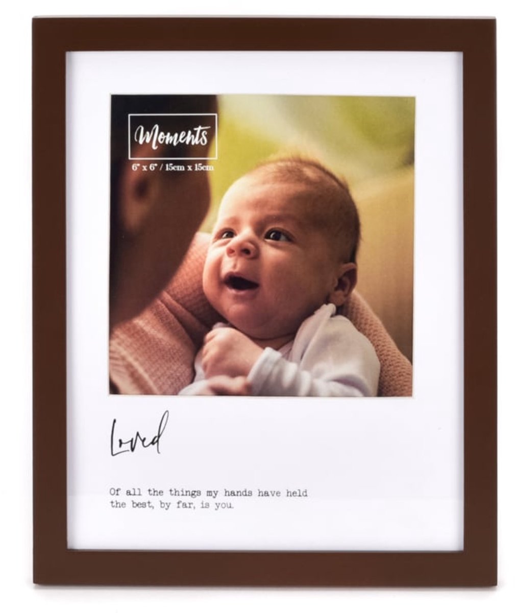 Moment's fotolijst 'Loved' - Houten lijst - Familie herrinnering - Kraamcadeau