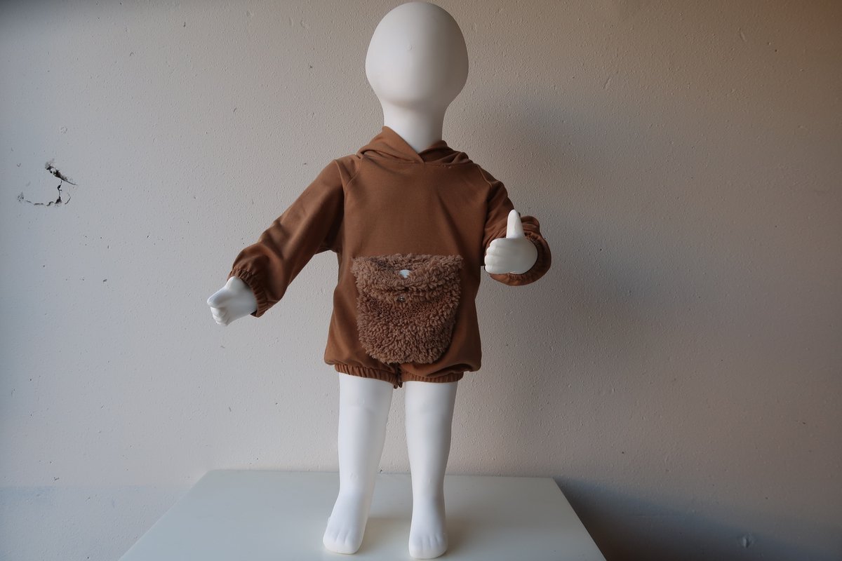 Teddy Baby Romper met Buidelzak Beige – Lange Mouw – Unisex Baby Pakje – 6-9 Maanden