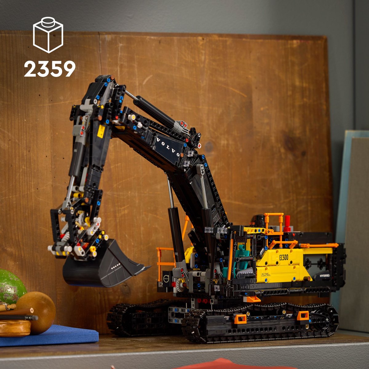 LEGO® Technic Volvo EC500 Hybrid Graafmachine - 42215 — afbeelding 24