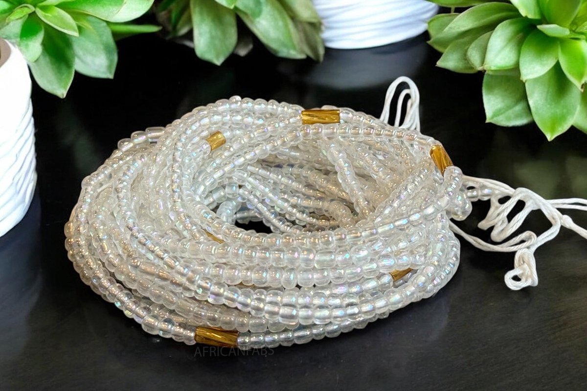 AfricanFabs® Waist Beads / Afrikaanse Heupketting - Alero - Wit / goud (Traditioneel niet-elastisch koord) - Buikketting - Taille ketting