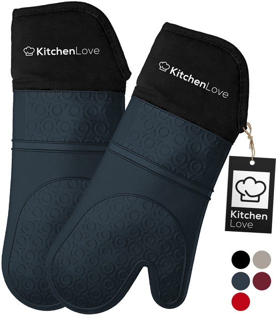 Paire de gants de cuisine bleu pétrole KitchenLove avec logo, étiquette et échantillons de couleur.