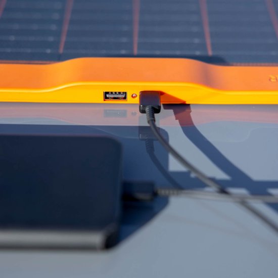 FlexSolar® S20 Zonnelader - Zonnepaneel - Draagbaar - Opvouwbaar - 20W - IP67 - Geschikt voor Kamperen, Outdoor, Reizen en Noodgevallen - Zwart van Merkloos — afbeelding 5