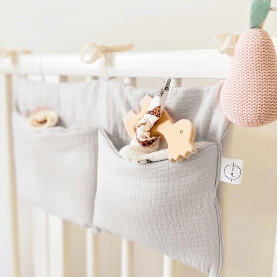 Hangende babybedorganizer met meerdere vakken, praktische opbergzak