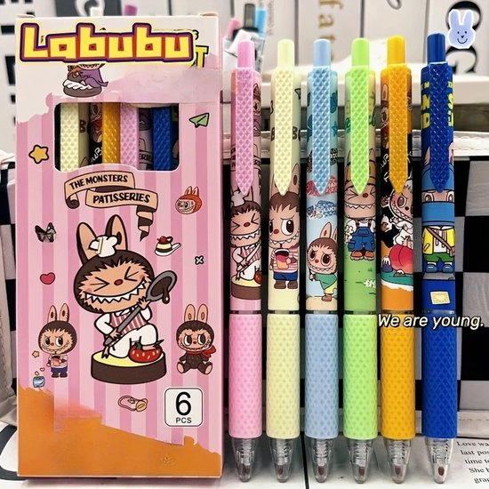LABUBU - 6pack - Labubu - Monster Patas-serie Retractabele Gel-pennen, Extra Fijne Punt, Snelle Droge Zwart Inkt, Hoge Capaciteit, Cartoon Design, Kunststof Materiaal, voor School en Kantoor Gebruik