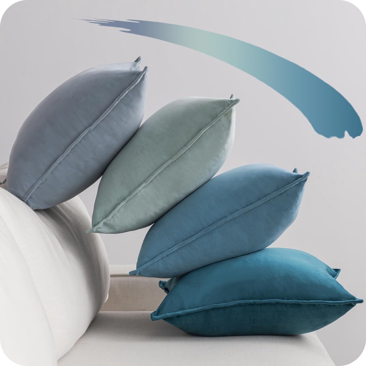 Ibenzoa Set van Vier Luxe Fluwelen Kussenhoezen met Elegant Kleurverloop voor Stijlvolle Interieurs blauw