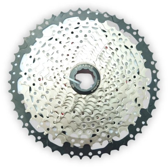 Xtrabike cassette 12 versnellingen, 11-50, zilverkleurig met zwarte tandwielen.