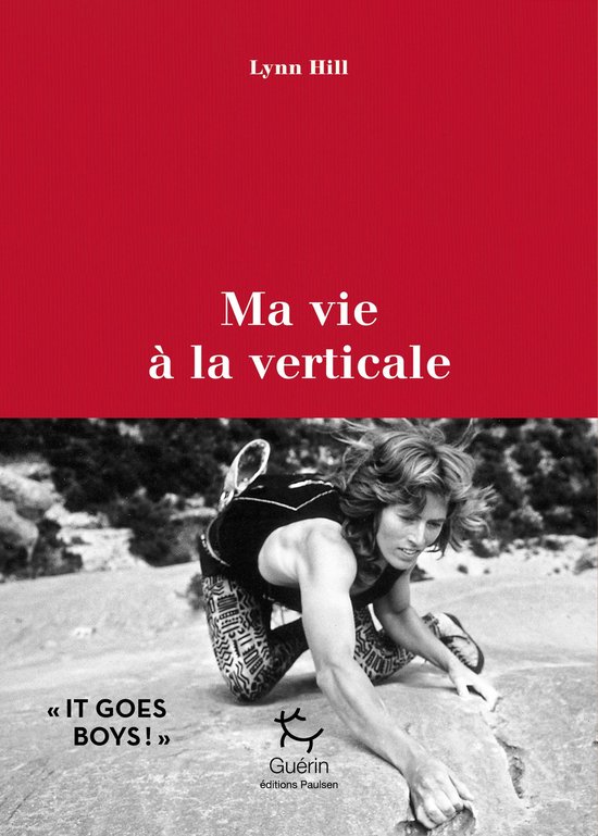 Lynn Hill in "Ma vie à la verticale". Vrouw klimt in zwart sportshirt met patronen op broek.