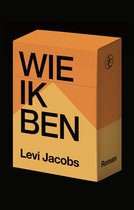 Boek "Wie ik ben" van Levi Jacobs. Oranje en gele kaft met grote zwarte letters.