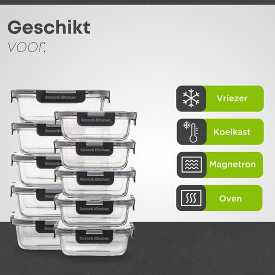 Stapel van tien glazen Savoré Kitchen vershoudbakjes met grijze deksels. Iconen tonen geschiktheid voor vriezer, koelkast, magnetron en oven.