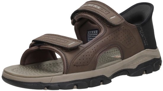 Bruine Skechers 'Slip-Ins' sandalen met klittenbandsluiting, perforaties en stevige zool.