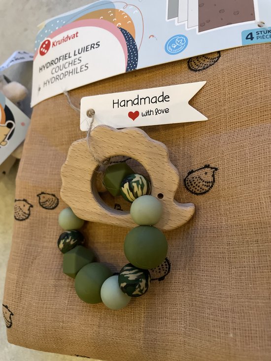 Maminobaby.nl | Egel | Baby geschenkset | Handmade bijtring | Kraamcadeu | Babyshower — afbeelding 5