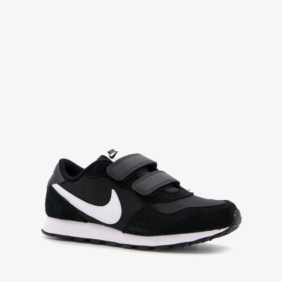 Nike MD Valiant Sneakers Black Maat 28 bol