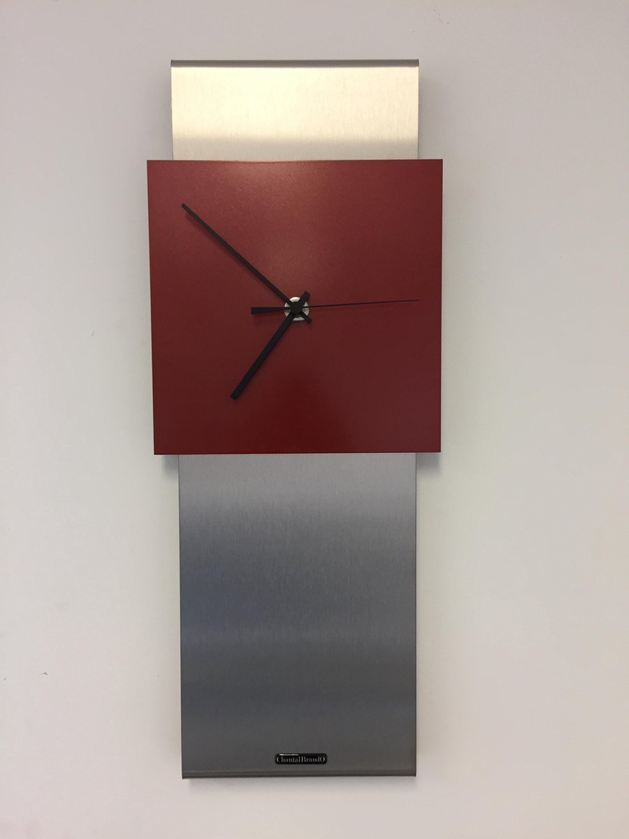 Wandklok ChantalBrando JADA RED modern design