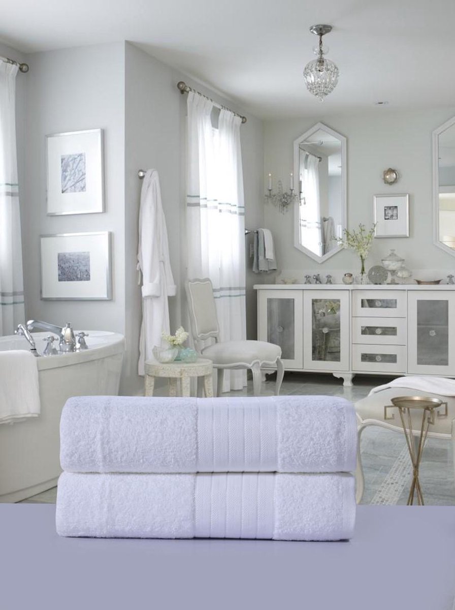 2x Luxe Katoen Handoekken Wit | 70x140 | Zacht En Vochtabsorberend | Met Een Geweven Bies