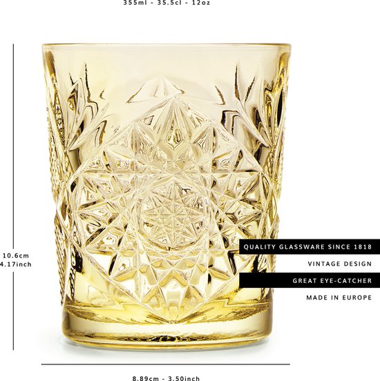 Geel drinkglas van 10,6 cm hoog met vintage reliëfdecoratie, 355ml.