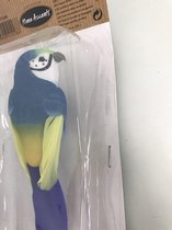 Decoratievogel op een klip - papegaai