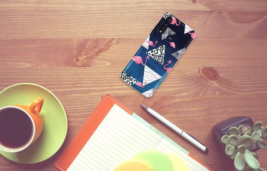 Coque pour Motorola Moto G8 Power Lite Housse TPU Silicone Etui Triangle Flamingo