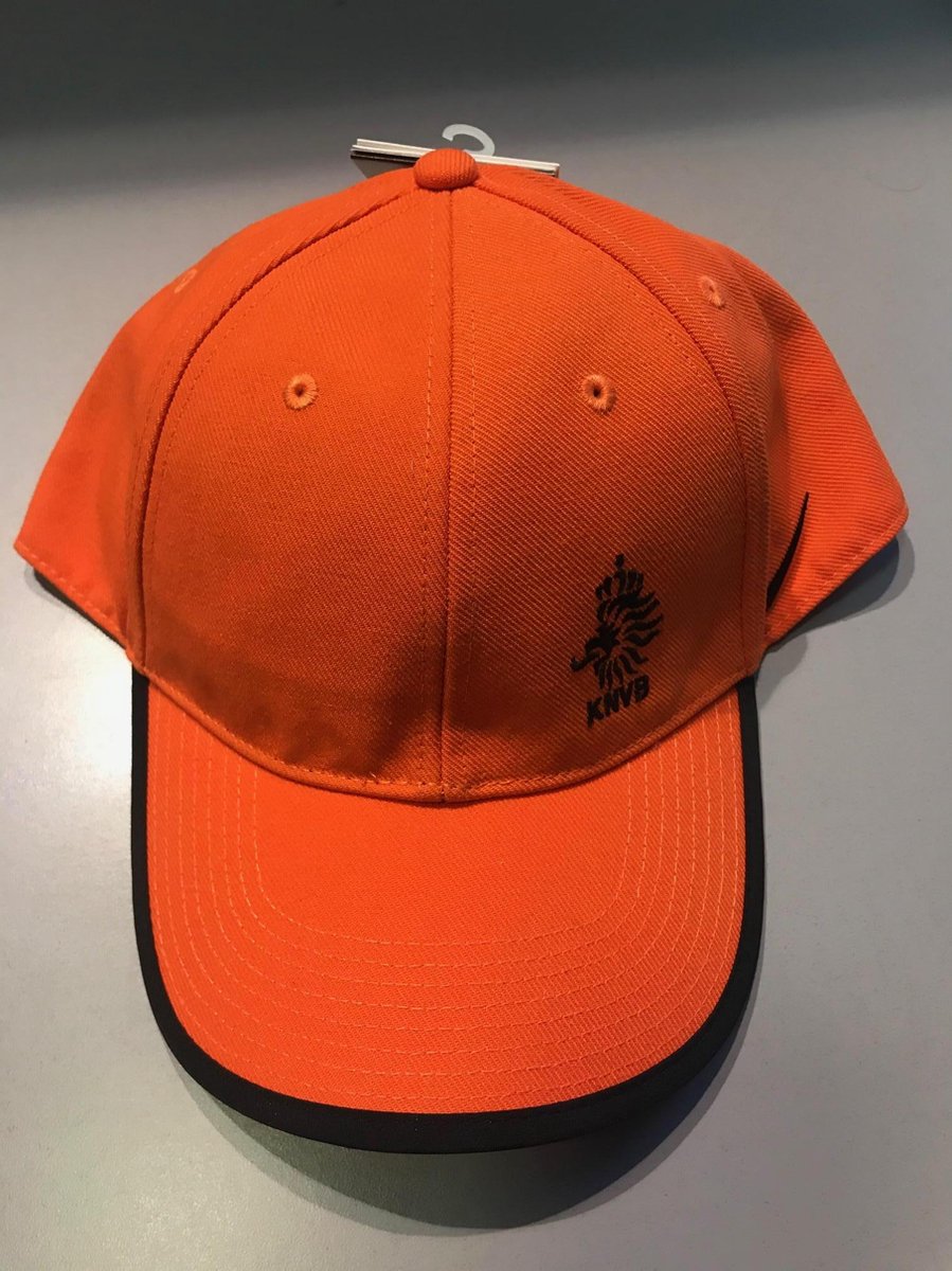 Nike Nederlands elftal cap oranje-zwart KNVB logo voor jaar en ouder |