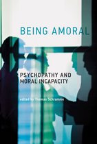 Boek cover Being Amoral van Henning Sass